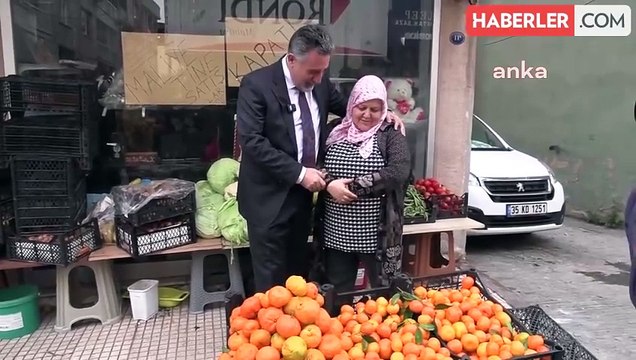 Bayraklı Belediye Başkanı Serdar Sandal, Gümüşpala ve Nafiz Gürman'da esnaf ve vatandaşlarla buluştu