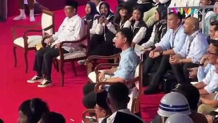 Gibran Jadi Pemandu Sorak Dadakan di Depat Capres 2024