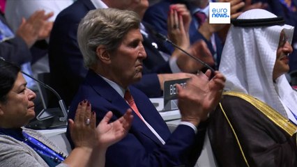 COP28 : près de 200 pays s'accordent sur une "transition hors des énergies fossiles"