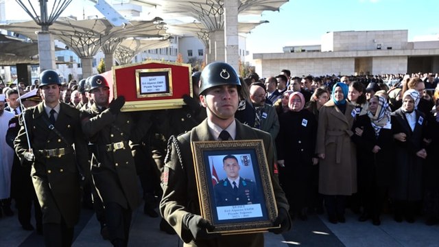 Şehit Teğmen Eril Alperen Emir, son yolculuğuna uğurlandı