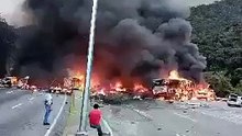 Tragedy in Venezuela. A truck with fuel crashed and caused 9 deaths on a road.