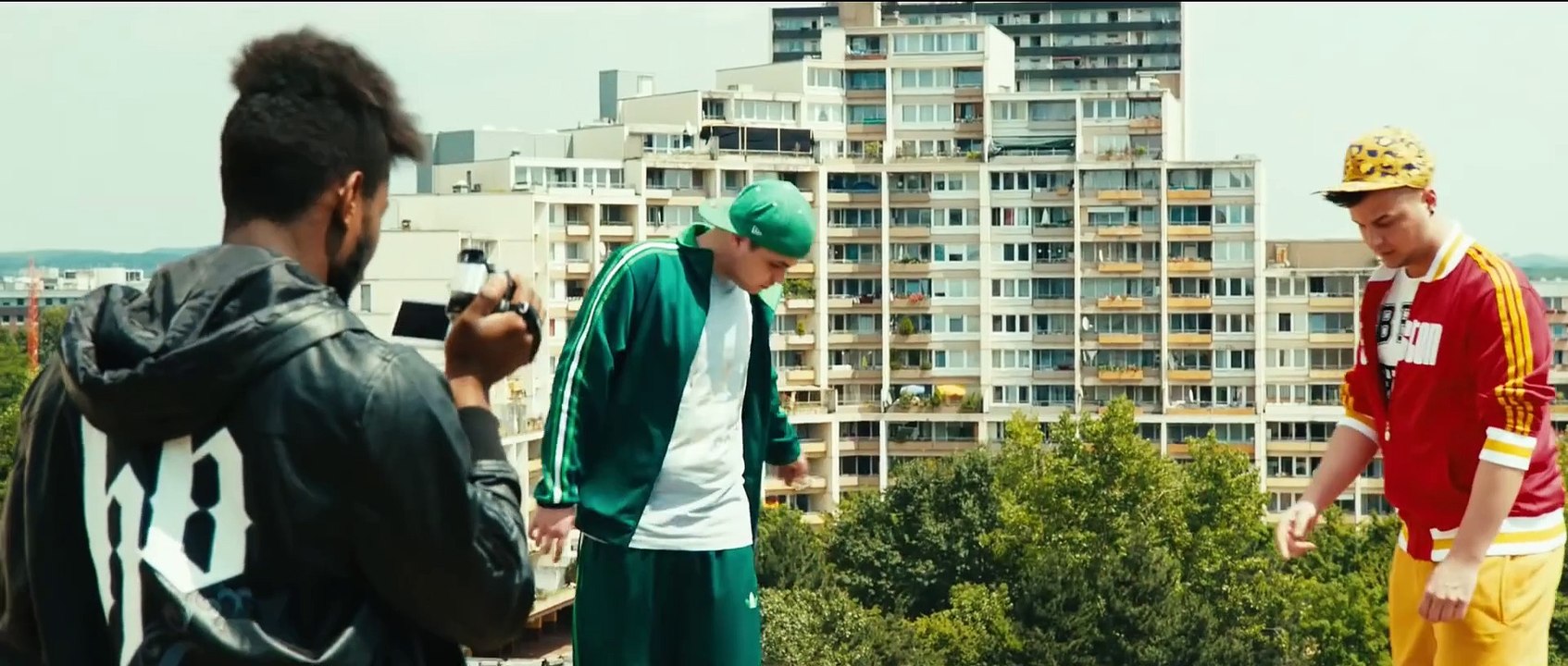 Halbe Brüder | movie | 2015 | Official Trailer