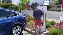 Tesla retira del mercado más de dos millones de vehículos