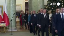 Donald Tusk presta juramento como primeiro-ministro da Polônia