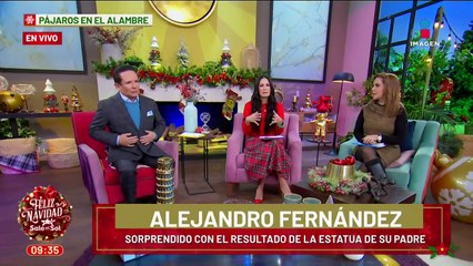 INAUGURAN estatua en tamaño real de Vicente Fernández junto a su TUMBA, hecha por Rubén Orozco