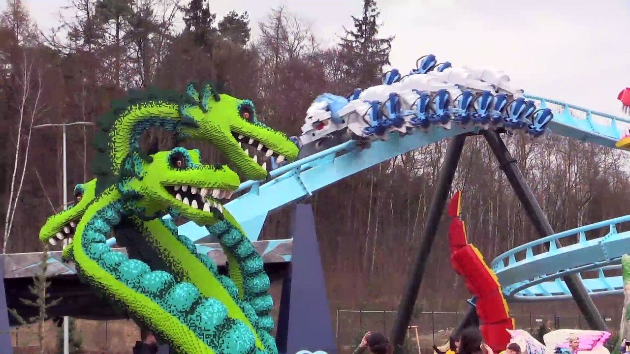 LEGOLAND Deutschland MYTHICA mit Wing Coaster MAXIMUS 2023