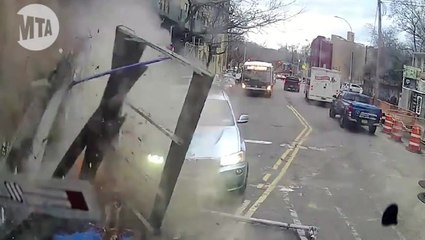 New York City bus camera captures Bronx building collapse