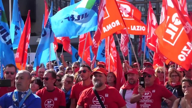 Cgil: Piu' occupati ma precari e sempre meno giovani