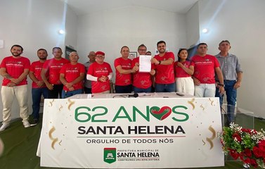 Nos 62 anos de Santa Helena, prefeito entrega obras e assina ordem para construir portal da cidade