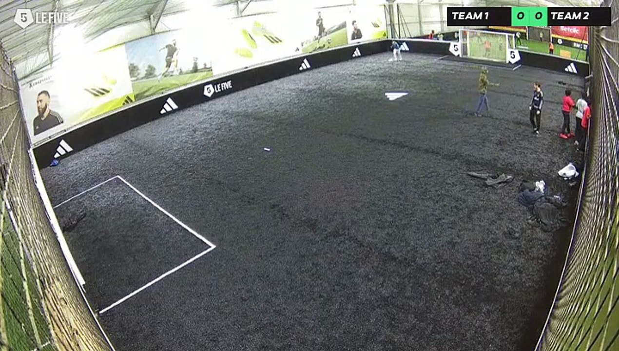 KERMES 13/12 à 16:30 - Football Terrain 2 (LeFive P13)