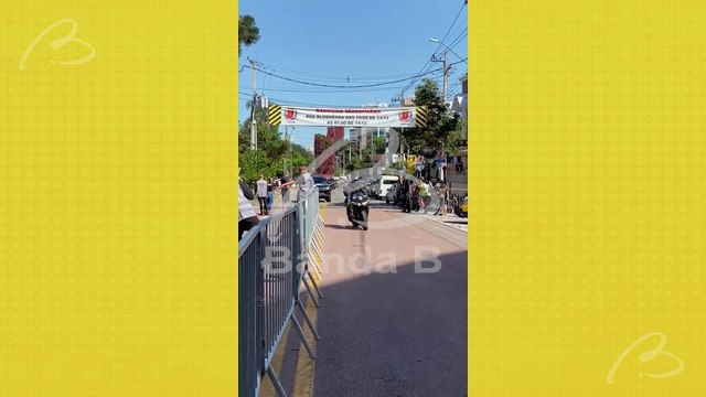 Paul McCartney é visto saindo de hotel e chegando ao Couto Pereira para show em Curitiba