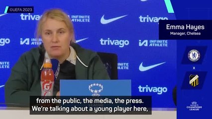 Hayes likens James abuse to Beckham