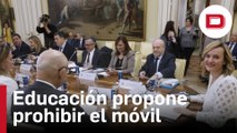 Educación propone prohibir el móvil hasta sexto de Primaria en las aulas
