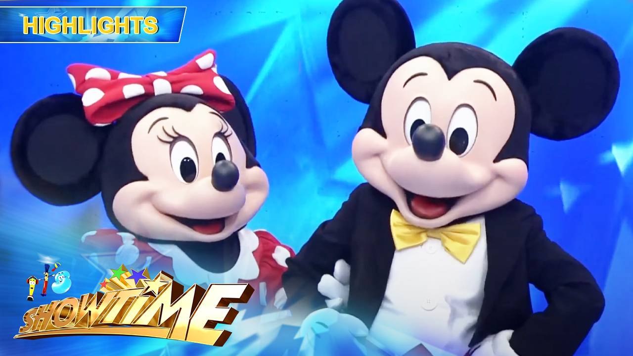 Mickey Mouse and Minnie Mouse visits the It's Showtime family | It's ...