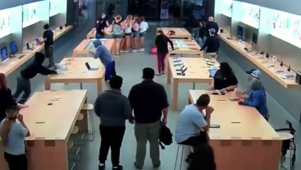 Colin Flaherty: Grab and Go Robberies at Apple Stores - Surveillance Videos