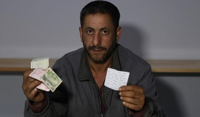 Adana'da bit pazarından aldığı monttan çıkan not ve para duygulandırdı