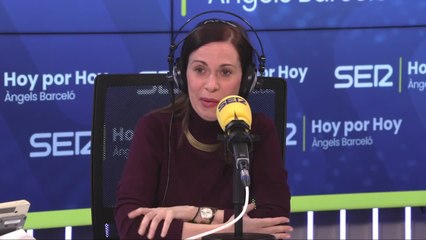"Que me llamen liberticida y lo que surja": Ángeles Caballero sobre la ley que quiere prohibir fumar en las terrazas