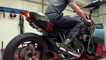 BT Moto flashed Kawasaki H2 screams to 245whp on the dyno!