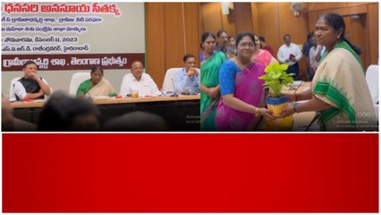 Tribal Welfare Minister గా సీతక్క బాధ్యతలు | Telugu Oneindia