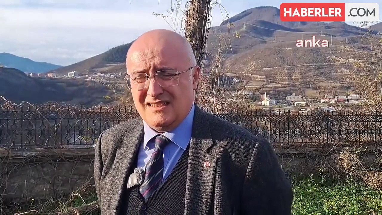 Çoruh Üniversitesi Botanik Ana Bilim Dalı Öğretim Üyesi Eminağaoğlu: "Türkiye'de 12 Bine Yakın Bitki Türü Var"