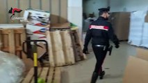 Varcaturo, sequestrate 2 tonnellate e mezzo di sigarette: 2 arresti