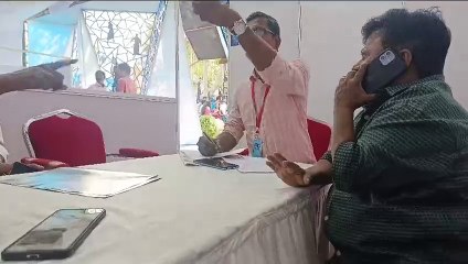 ചലച്ചിത്ര അക്കാദമി ചെയർമാൻ രഞ്ജിത്തിനെതിരെ അംഗങ്ങൾ