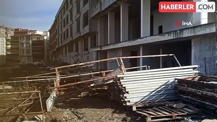 Samsun'da İnşaat İskelesi Yıkıldı: 1 İşçi Yaralandı
