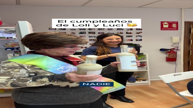 Cumpleaños de Luci con algunos miembros de 'Adopta un abuelo'