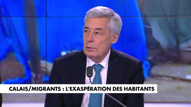 Henri Guaino : «Si on ne veut pas de migrants qui s’entassent à Calais, il ne faut pas les laisser rentrer»