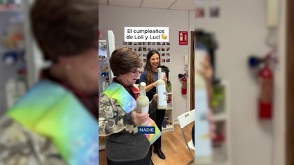 En el editor sí que me sale en vertical, pero cuando lo miro en el previo me sale así