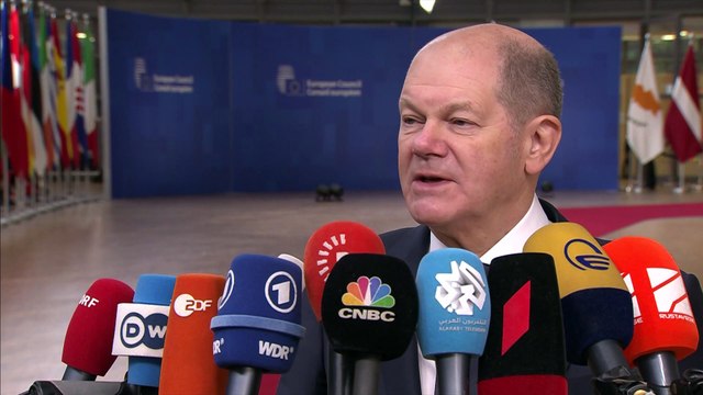 Líderes de la UE cierran filas para convencer a Orbán de levantar el veto a Ucrania