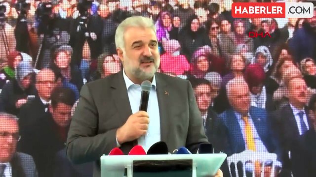 NOSTALJİK TRAMVAY BAHÇELİEVLER'DE İLK SEFERİNİ YAPTI