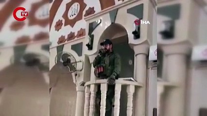 İsrail askerleri, camiyi baskın düzenleyip hoparlörlerden Yahudi duası okudu