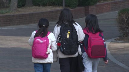 합계출산율 내년부터 0.6명대...2025년 0.65명으로 추락 / YTN