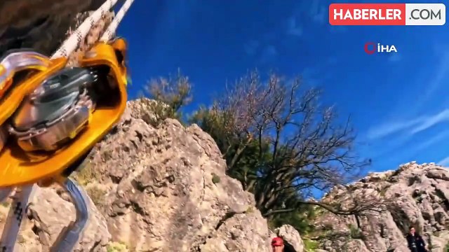 Manisa İl Jandarma Komutanlığı JAK Timi Dağcıyı Kurtardı