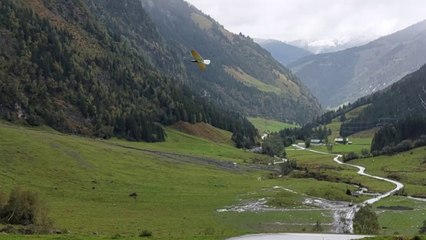 Alula Trek bei Sturm im Felbertal