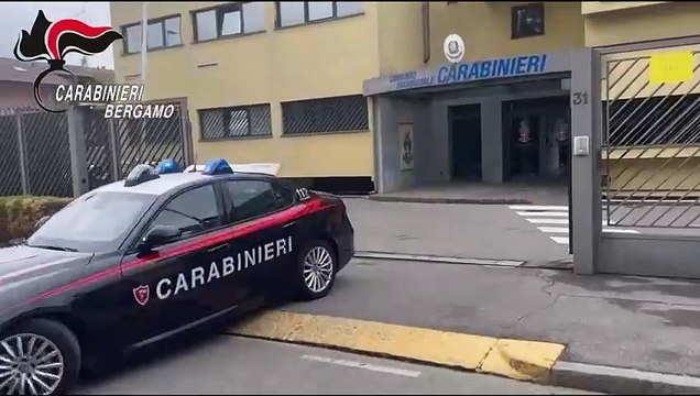 Mozzo, rapina con pistola all'ufficio postale