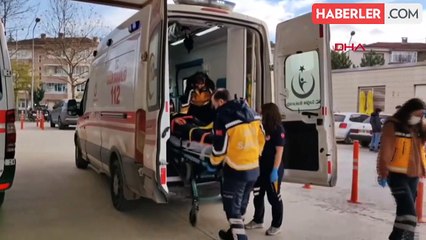 BURSA'DA TIR'IN ÇARPTIĞI OTOMOBİLDEKİ EVLİ ÇİFT YARALANDI