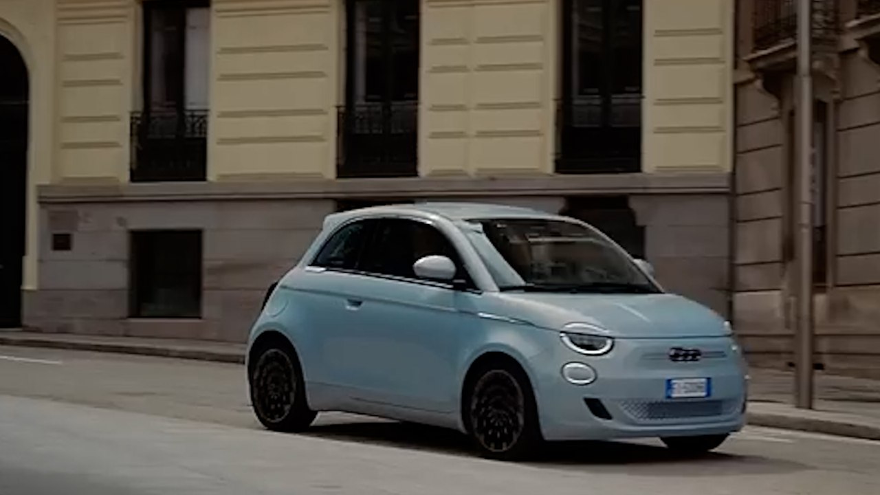 Voitures électriques à 100 euros par mois : comment bénéficier du dispositif lancé ce vendredi ?