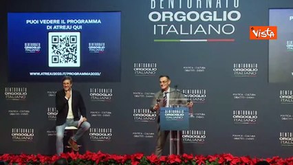 L'ironia di Silvestroni (FdI) ad Atreju: "Un saluto alle senatrici, ai senatori no"