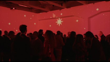 iliad si veste a festa: ecco "Natale è per sempre"