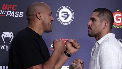 ARES 18 - Le drôle de face-à-face entre Gane et Pereira à la pesée cérémoniale