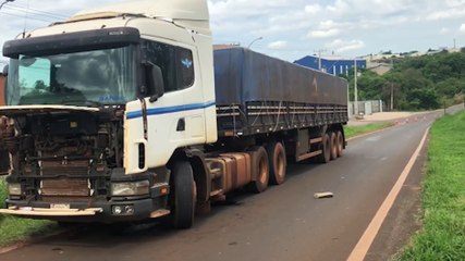 Carreta com problemas mecânicos bloqueia acesso da BR-277 no XIV de Novembro