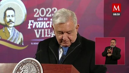 AMLO saca en La Mañanera su pañuelito blanco contra la corrupción