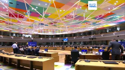 Conselho Europeu decide abrir negociações de adesão com Ucrânia e Moldávia