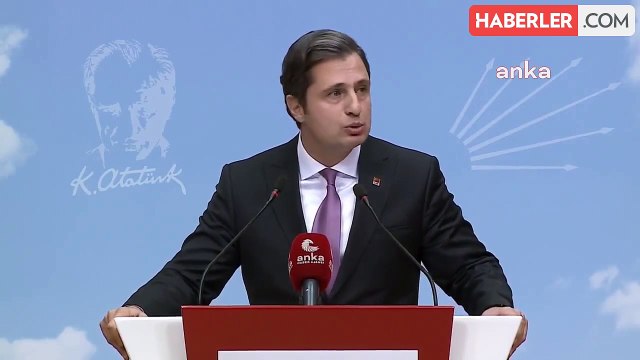Deniz Yücel: Ankara Adayımız, Mansur Yavaş. İstanbul Adayımız, Ekrem İmamoğlu. Bursa Adayımız, Mustafa Bozbey. Balıkesir Adayımız, Ahmet Akın