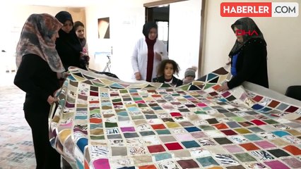 'SIFIR ATIK' PROJESİ İLE AFİŞ VE BRANDALAR KADINLARIN ELİNDE ÇANTAYA DÖNÜŞÜYOR