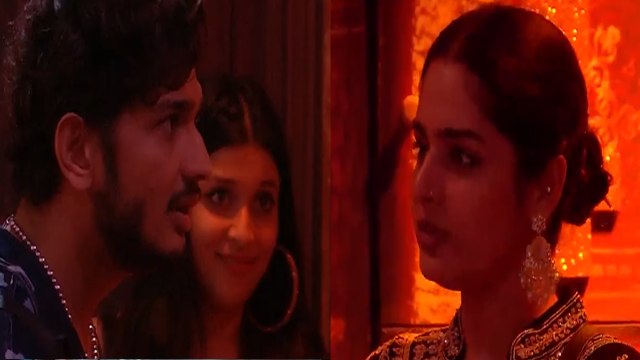 Bigg Boss: घर में मचा बवाल, Ayesha Khan के सारे Allegations को Munawar Faruqui ने किया Accept!