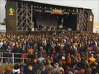 P.J. HARVEY — Joe – (Live in Cologne, Germany · (1998)) ● P.J. HARVEY: BIZARRE | FESTIVAL