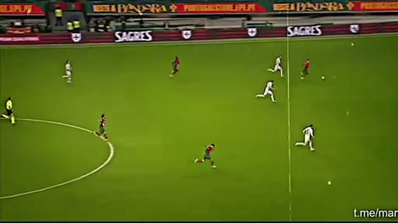 رونالدو يضيع إنفراد و هدف محقق مع البرتغال قبل قليل